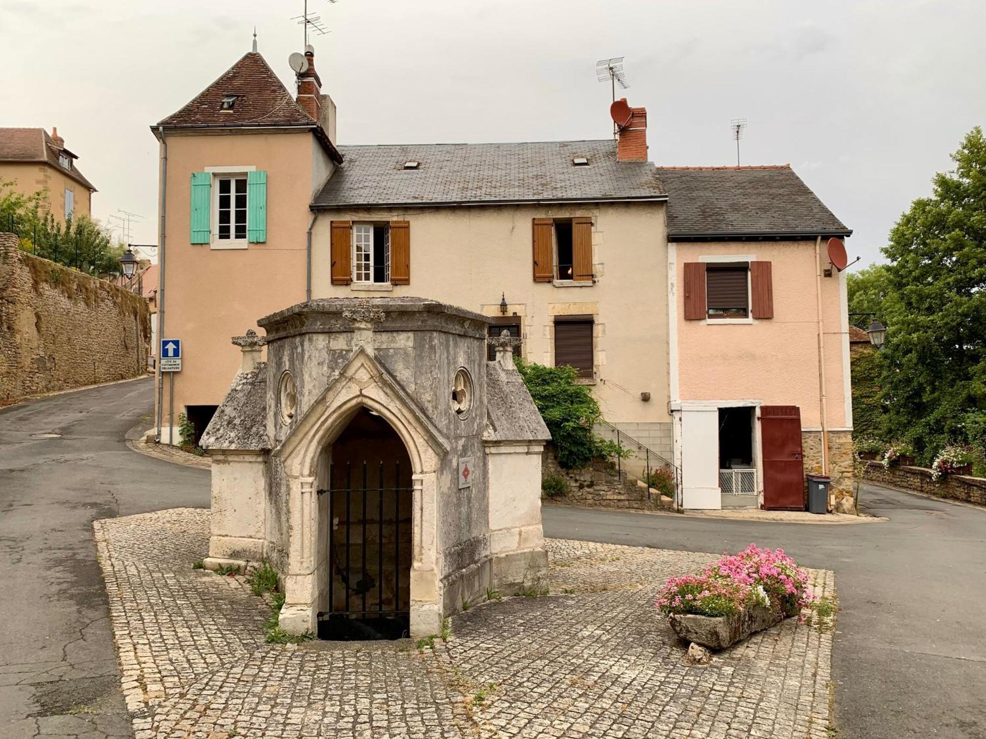 Hotel Maison Harmonie La Châtre Exterior foto